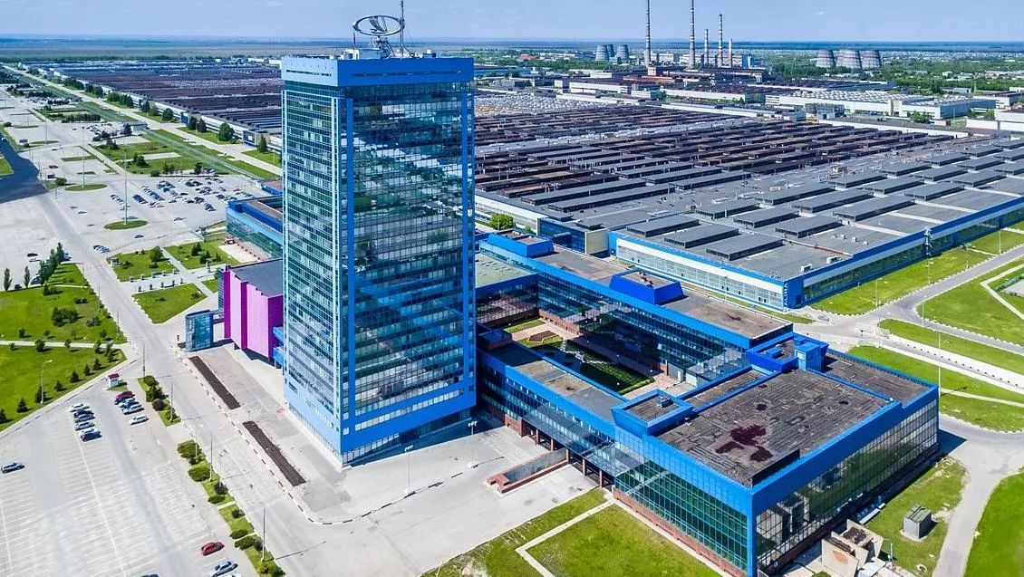 «АвтоВАЗ» приостановит производство автомобилей в Тольятти и Ижевске